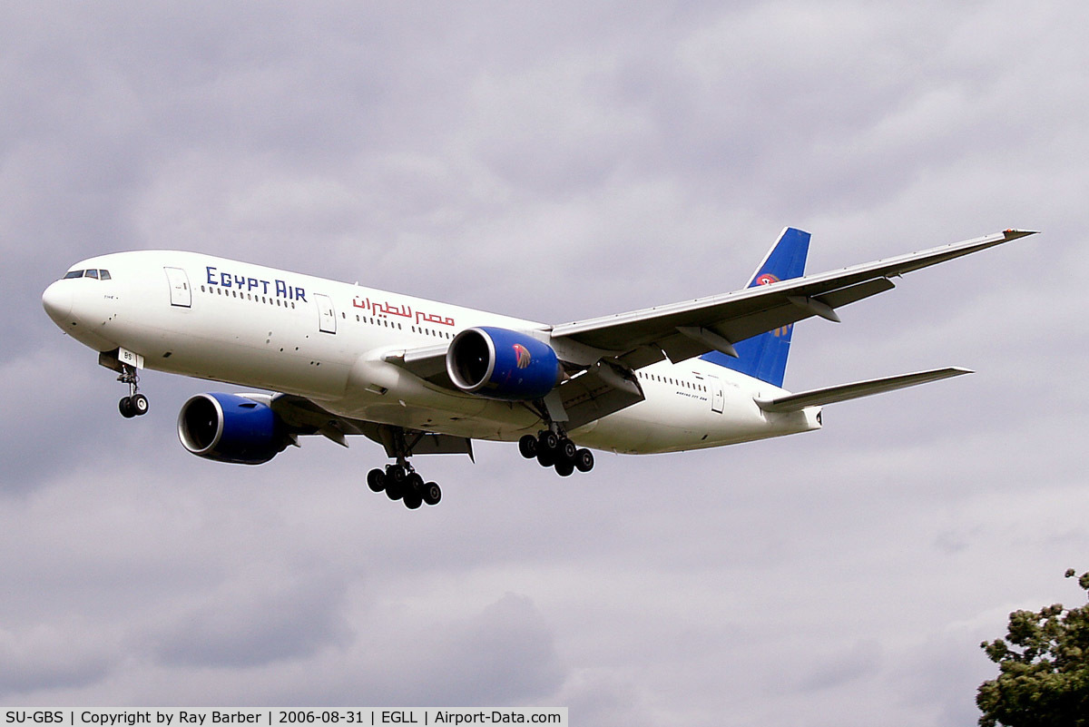 SU-GBS, 1997 Boeing 777-266/ER C/N 28425, Boeing 777-266ER [28425] (EgyptAir) Heathrow~G 31/08/2006. On finals 27L.