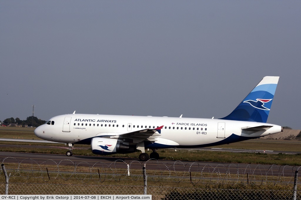 OY-RCI, 2009 Airbus A319-112 C/N 3905, OY-RCI just arrived on rw 04L