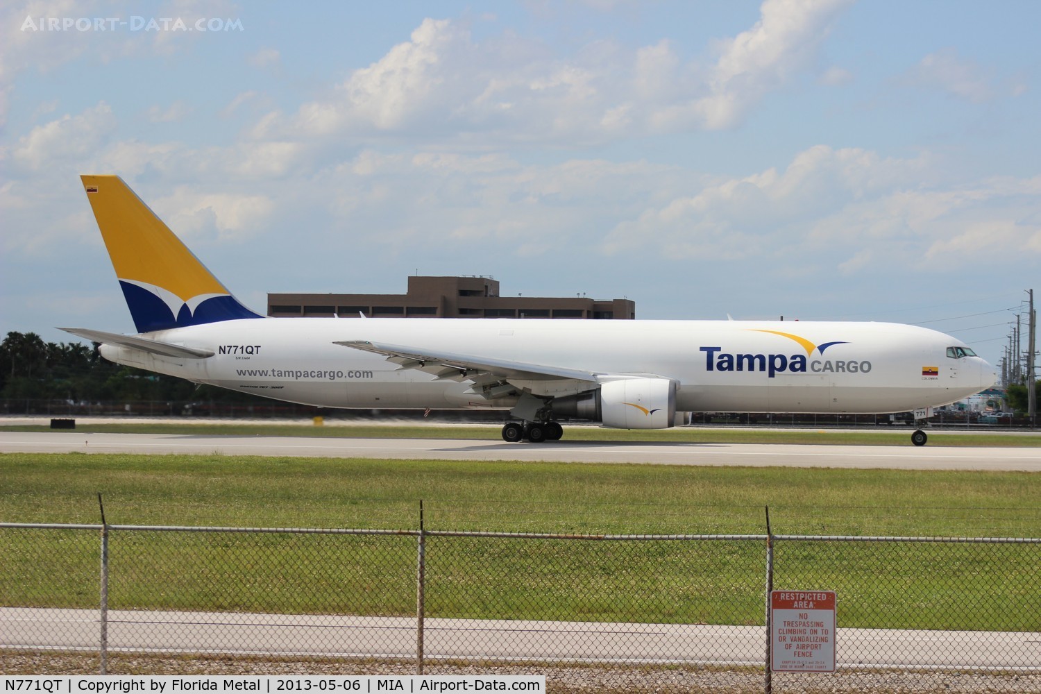 N771QT, Boeing 767-381F C/N 33404, Tampa Cargo 767-300