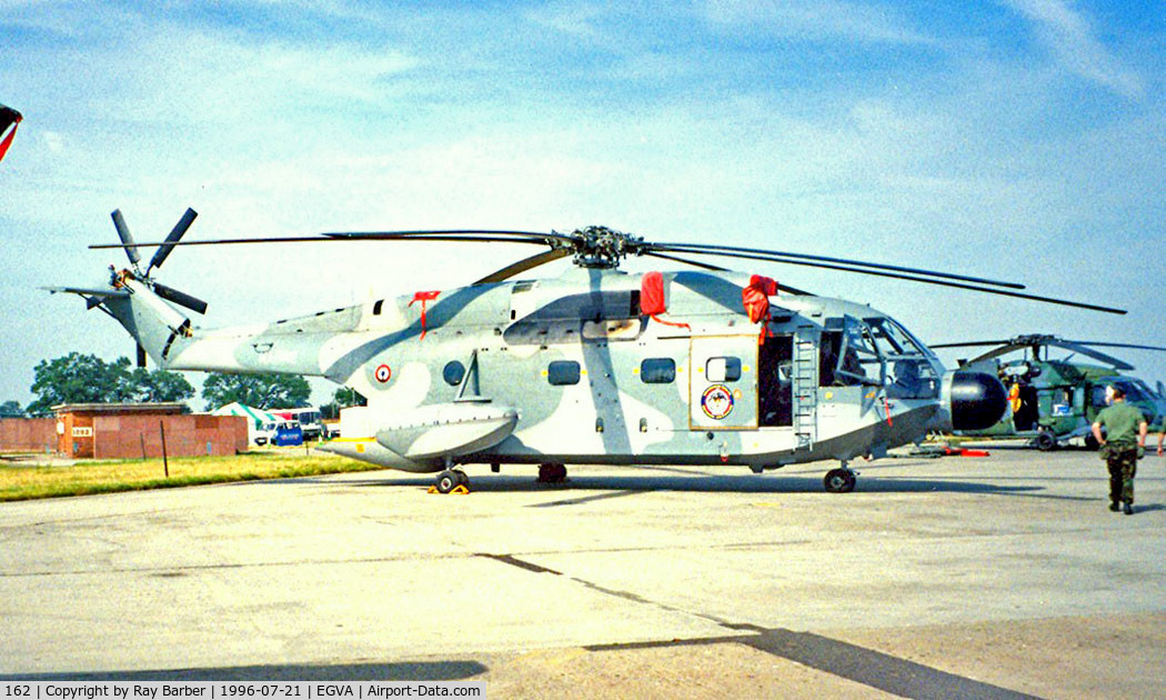 162, Aérospatiale SA-321G Super Frelon C/N 162, Aerospatiale SA.321G Super Frelon [162] (French Navy) RAF Fairford~G 21/07/1996