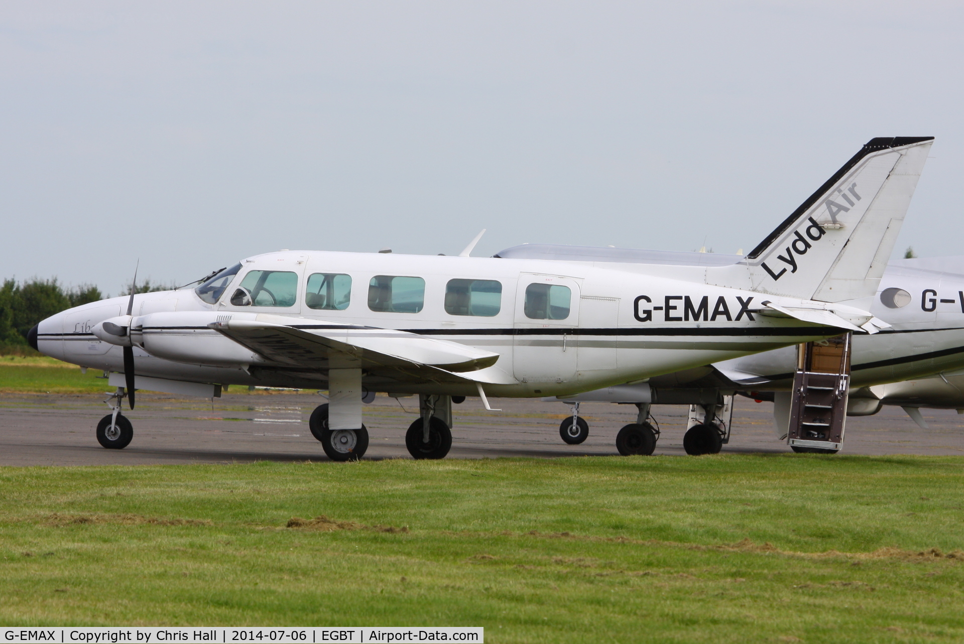 G-EMAX, 1979 Piper PA-31-350 Chieftain C/N 31-7952029, bringing race fans to the British F1 Grand Prix at Silverstone