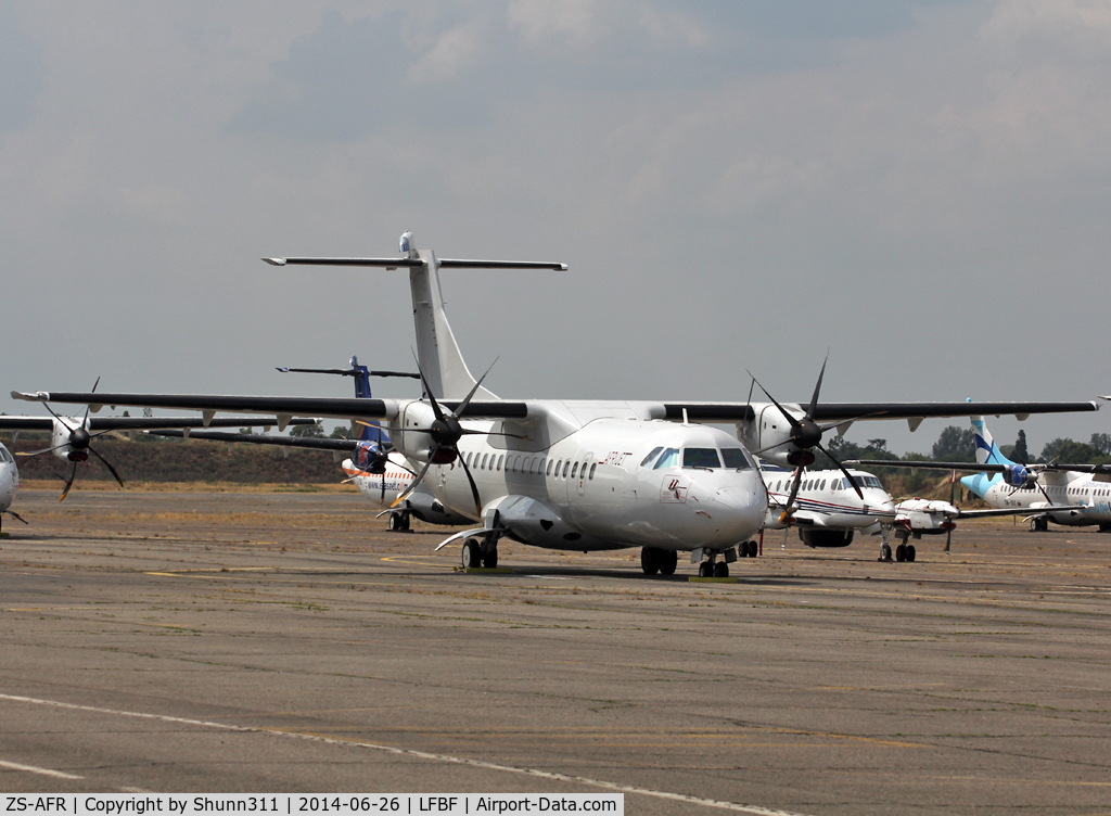 ZS-AFR, 2006 ATR 42-500 C/N 643, Stored for maintenance @ LFBF and now with titles...