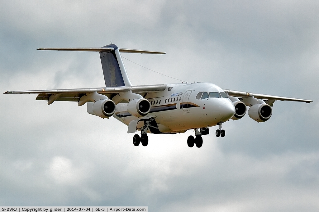 G-BVRJ, 1994 British Aerospace Avro 146-RJ70 C/N E1254, finals