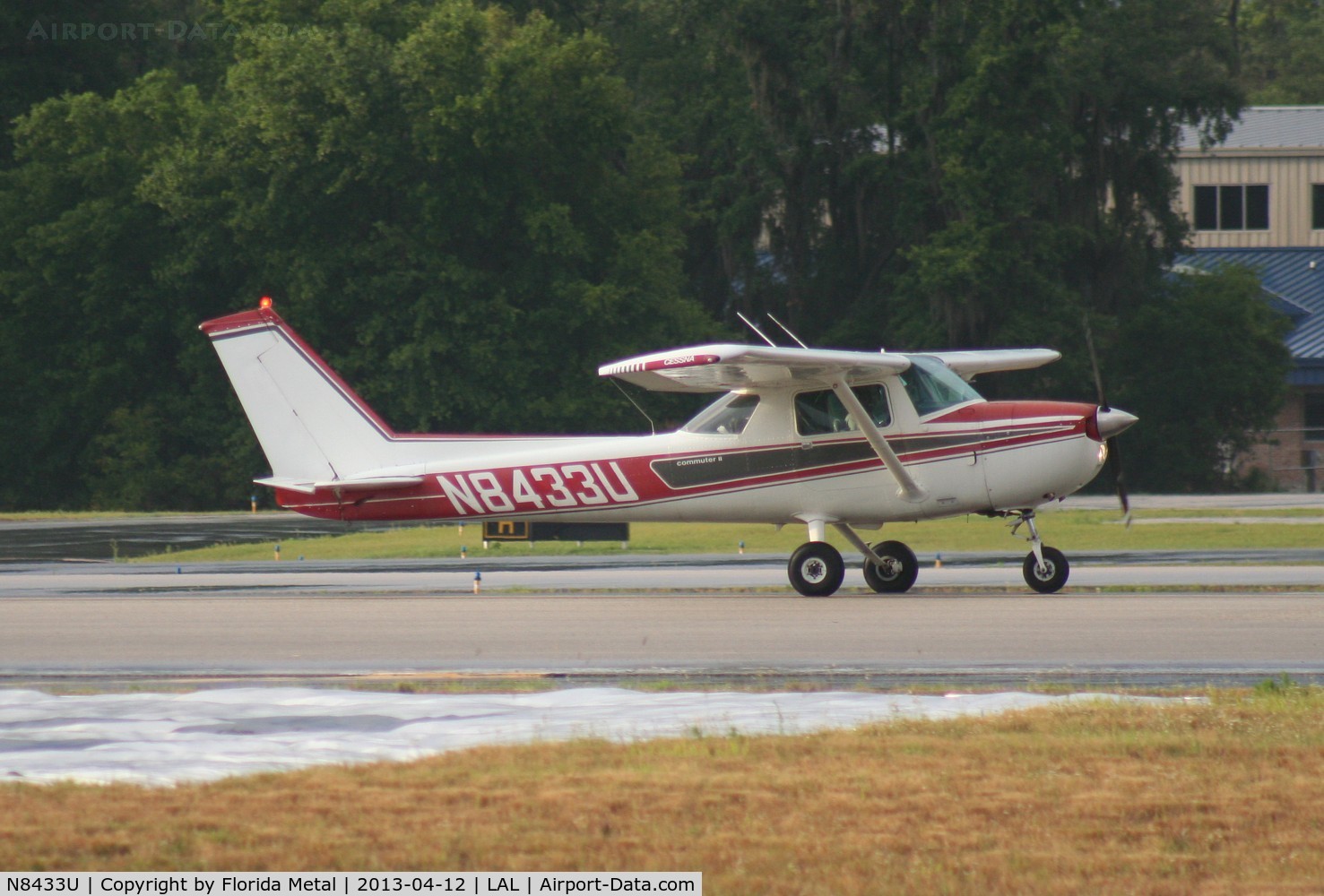 N8433U, 1976 Cessna 150M C/N 15077935, Cessna 150M