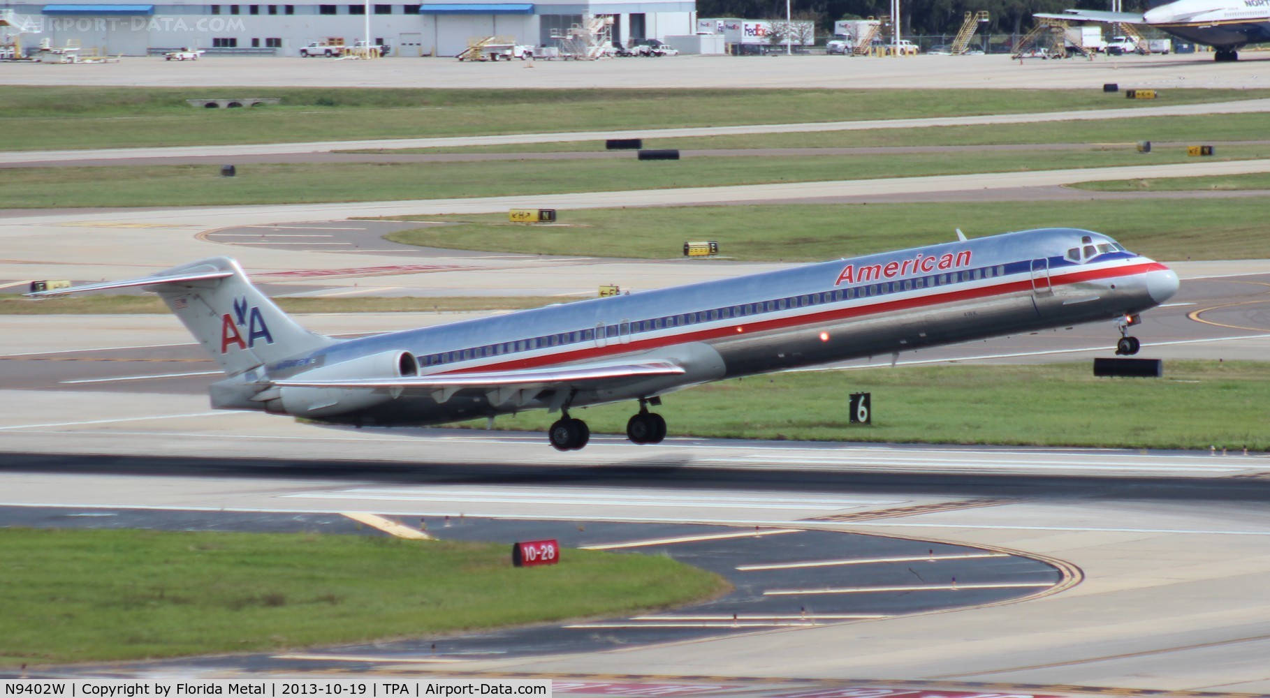 N9402W, 1992 McDonnell Douglas MD-83 (DC-9-83) C/N 53138, American MD-83
