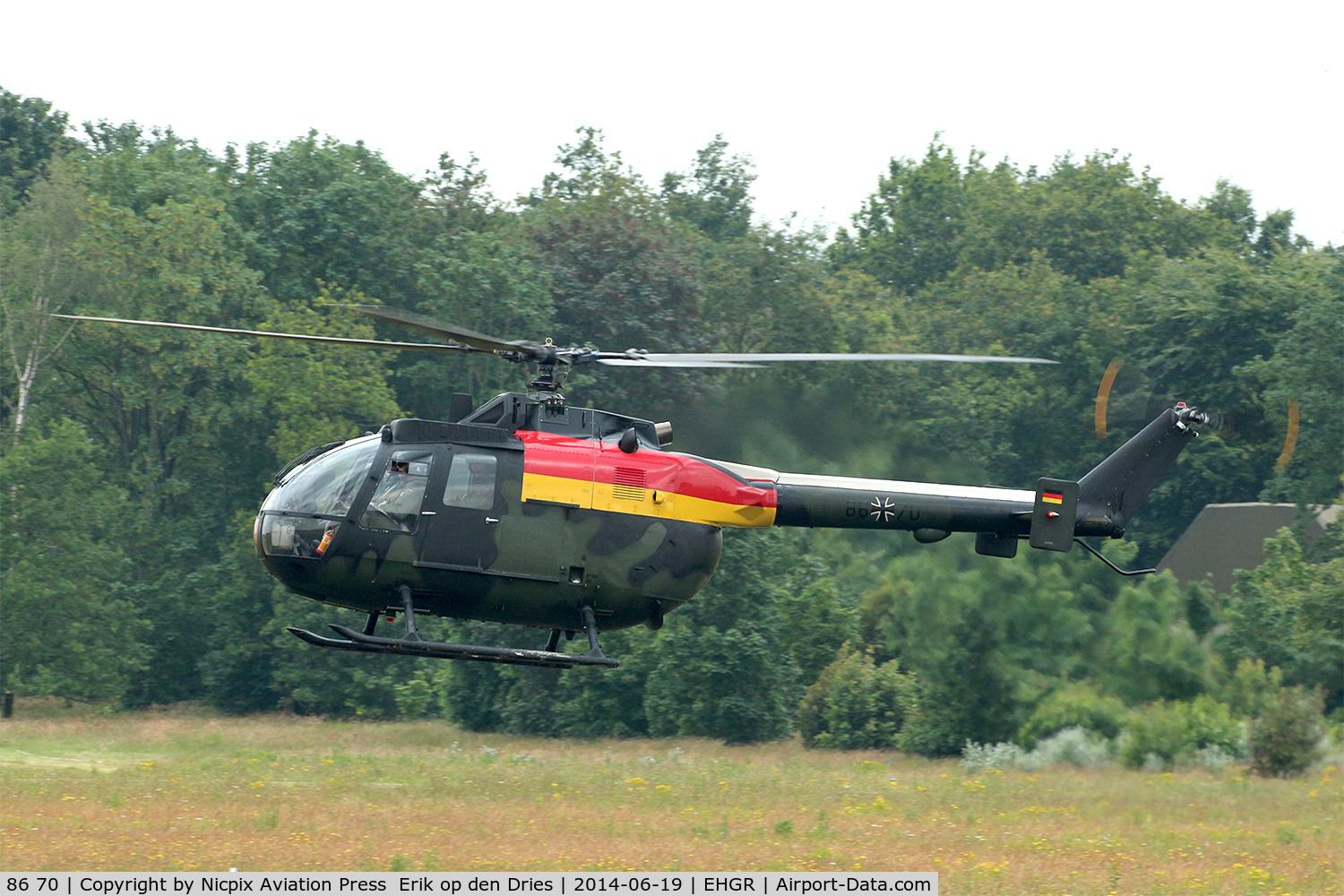 86 70, MBB Bo.105M C/N 6070, 8670 is the German' Army Weapons School demo bird