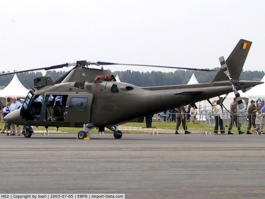 H02, 1991 Agusta A-109BA C/N 0302, Koksijde Air Show 2003