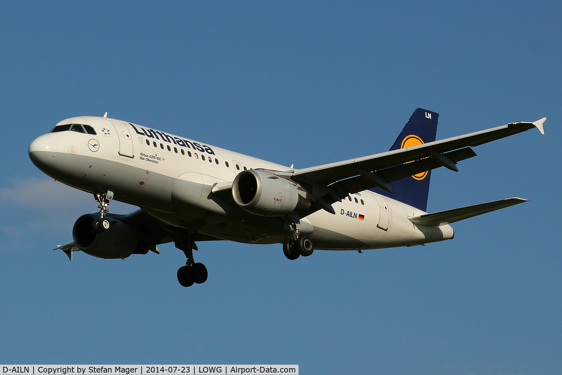 D-AILN, 1997 Airbus A319-114 C/N 700, Lufthansa A319-100 @ GRZ