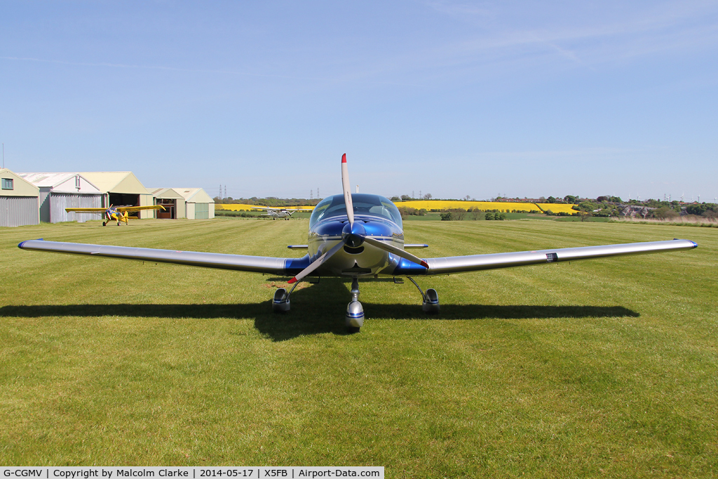 G-CGMV, 2010 Roko Aero NG4 HD C/N 031/2010, Roko Aero NG 4HD, Fishburn Airfield UK, May 2014.