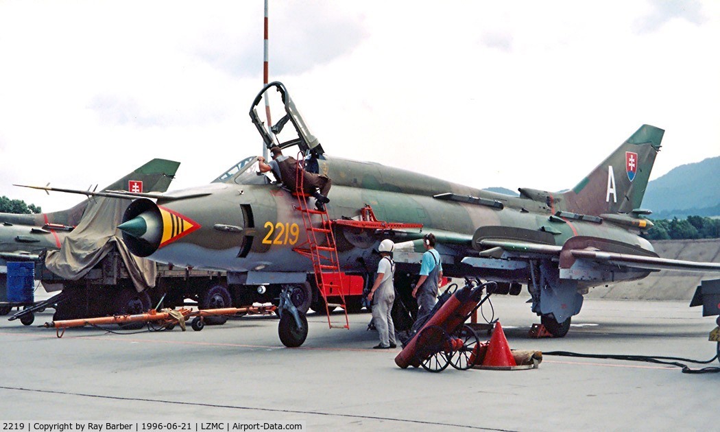 2219, Sukhoi Su-22M-4 C/N 22719, Sukhoi Su-22M-4K Fitter [22719] (Slovak Air Force) Malacky~OM 21/06/1996