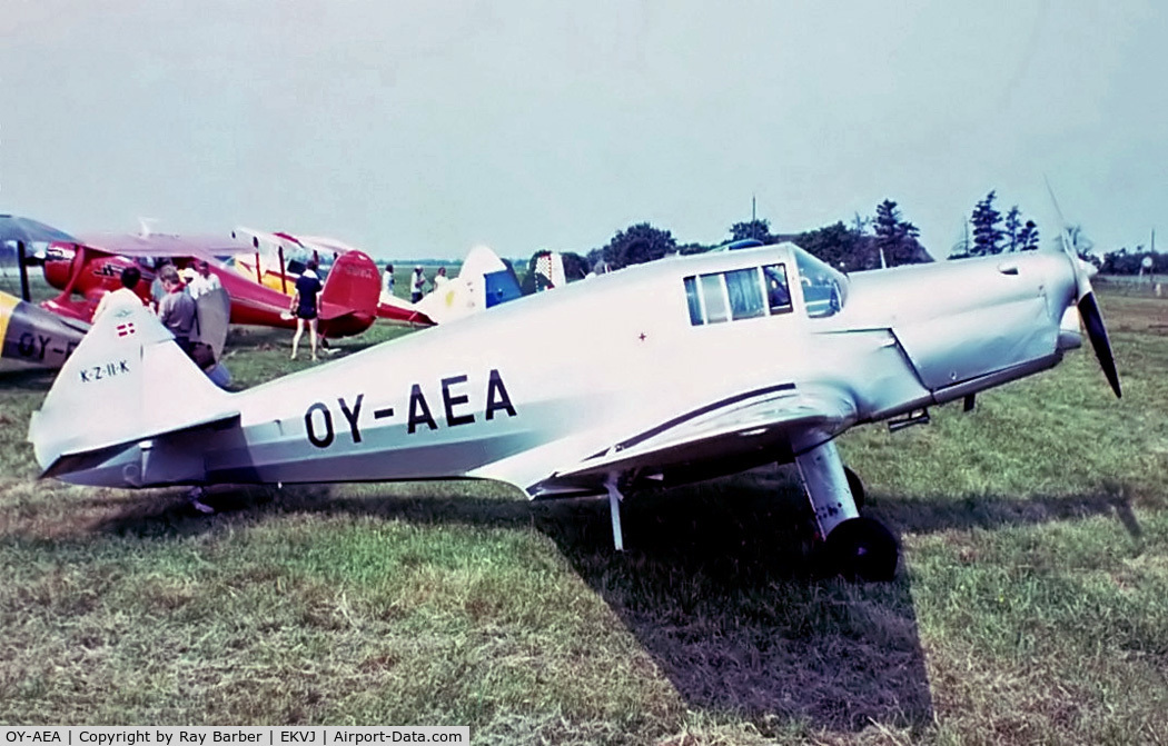 OY-AEA, 1940 SAI KZ II Kupé C/N 27, S.A.I. KZ II Coupe [27] Stauning~OY 05/06/1982. From a slide.