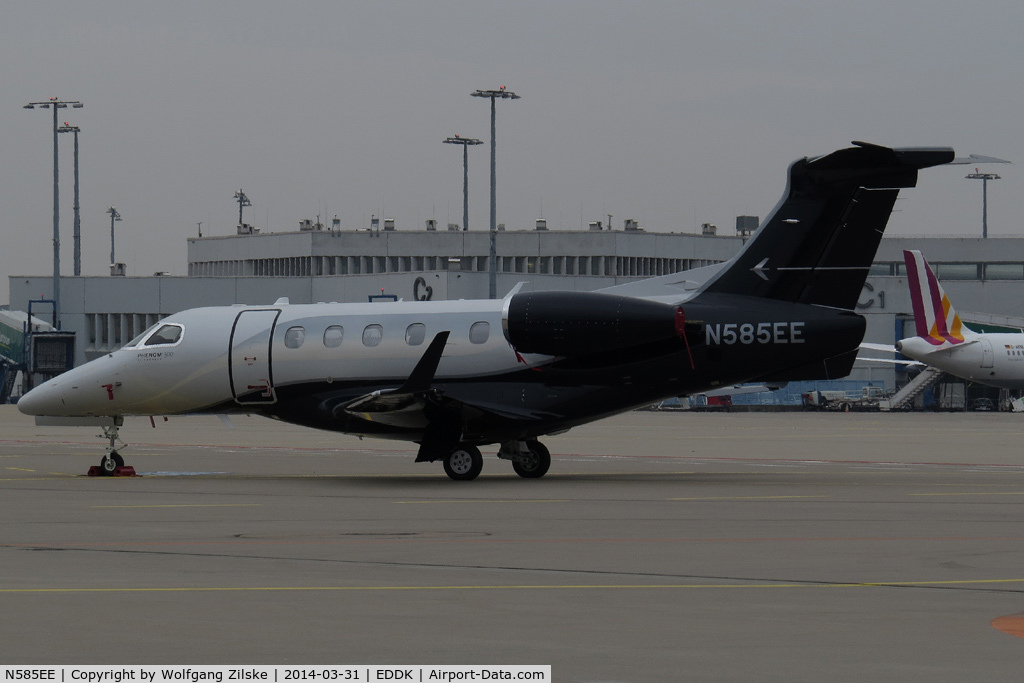 N585EE, 2013 Embraer EMB-505 Phenom 300 C/N 50500185, visitor