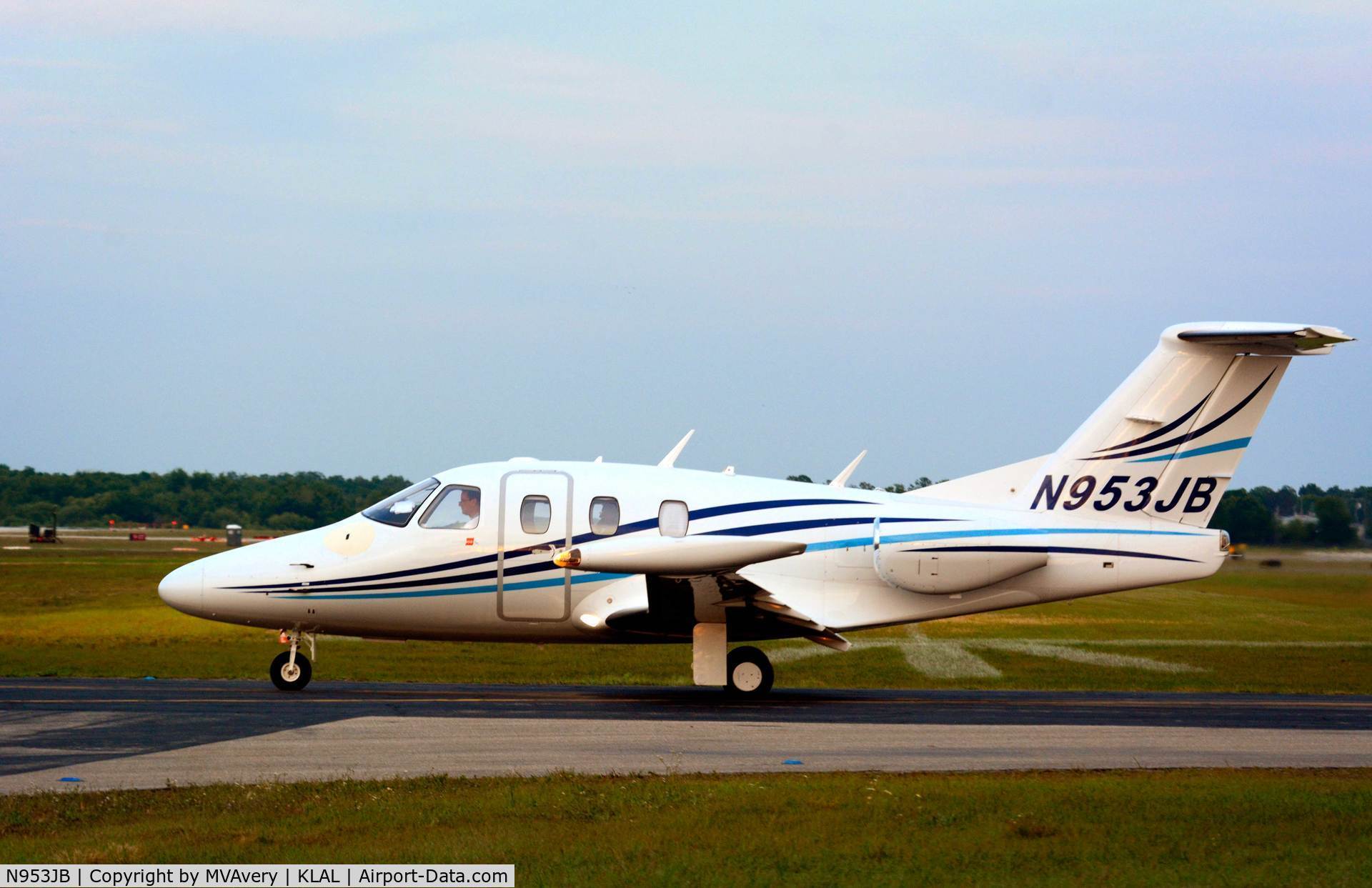 N953JB, 2008 Eclipse Aviation Corp EA500 C/N 000126, 2014 Sun n Fun