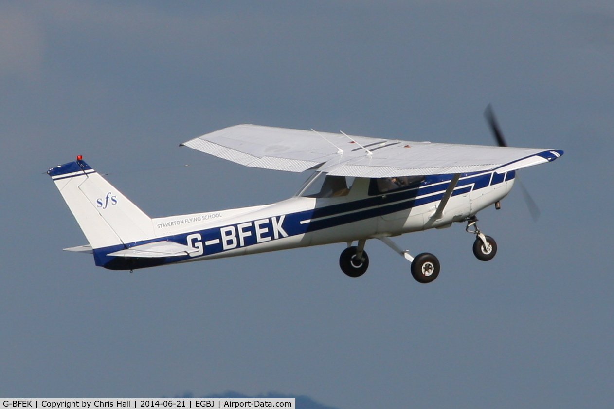 G-BFEK, 1977 Reims F152 C/N 1442, Staverton Flying School