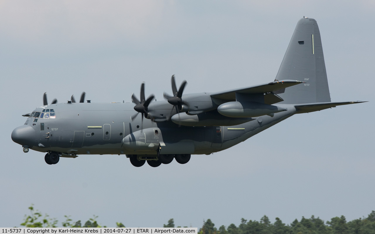 11-5737, 2011 Lockheed Martin MC-130J Commando II C/N 382-5737, on final RWY 26