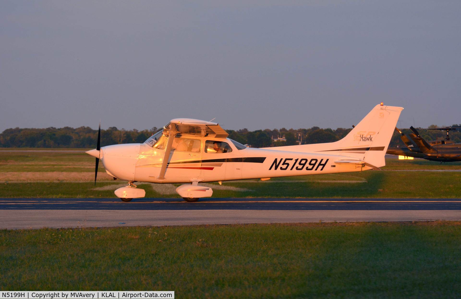 N5199H, Cessna 172S C/N 172S9094, 2014 Sun n Fun