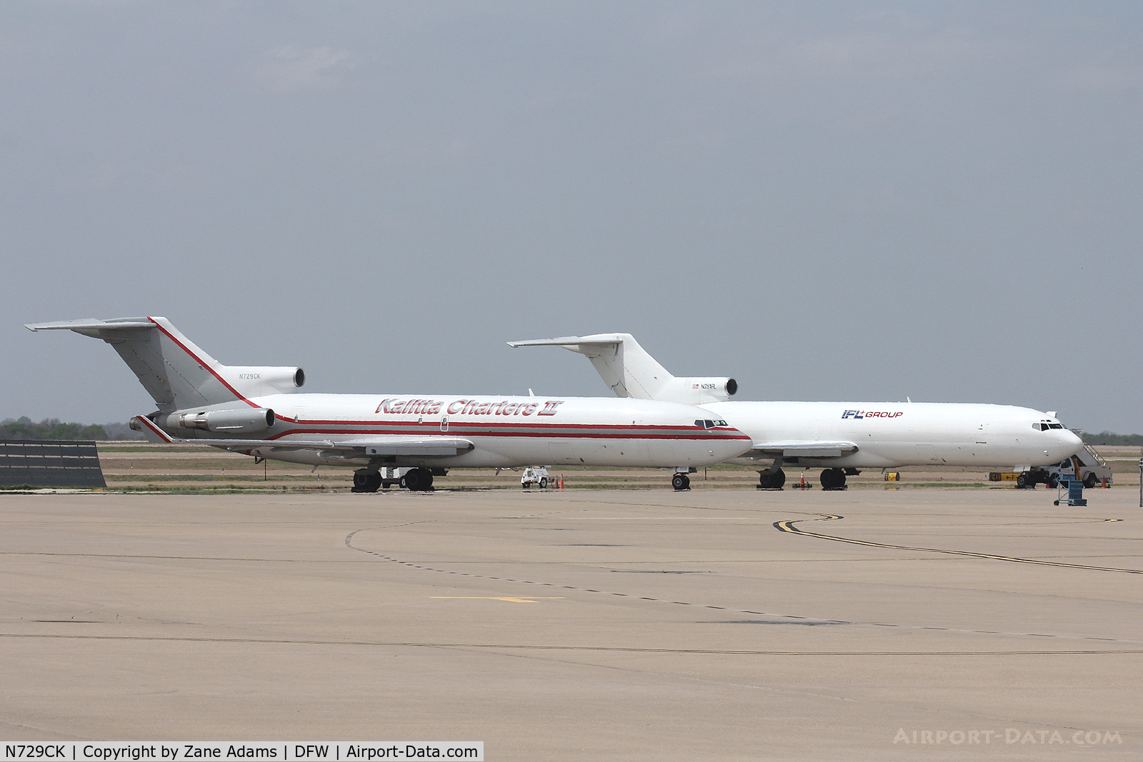 N729CK, 1982 Boeing 727-264 C/N 22982, At DFW Airport