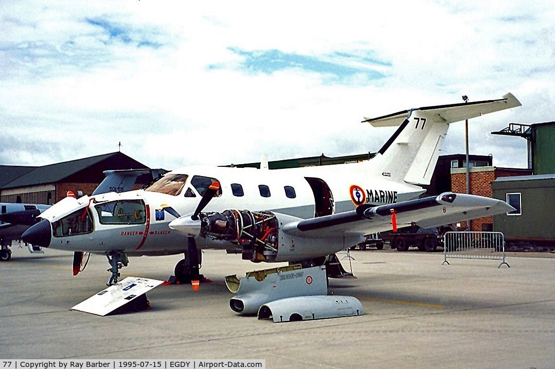 77, Embraer EMB-121AN Xingu C/N 121077, Embraer EMB-121A Xingu [121-077] (French Navy) RNAS Yeovilton~G 15/07/1995