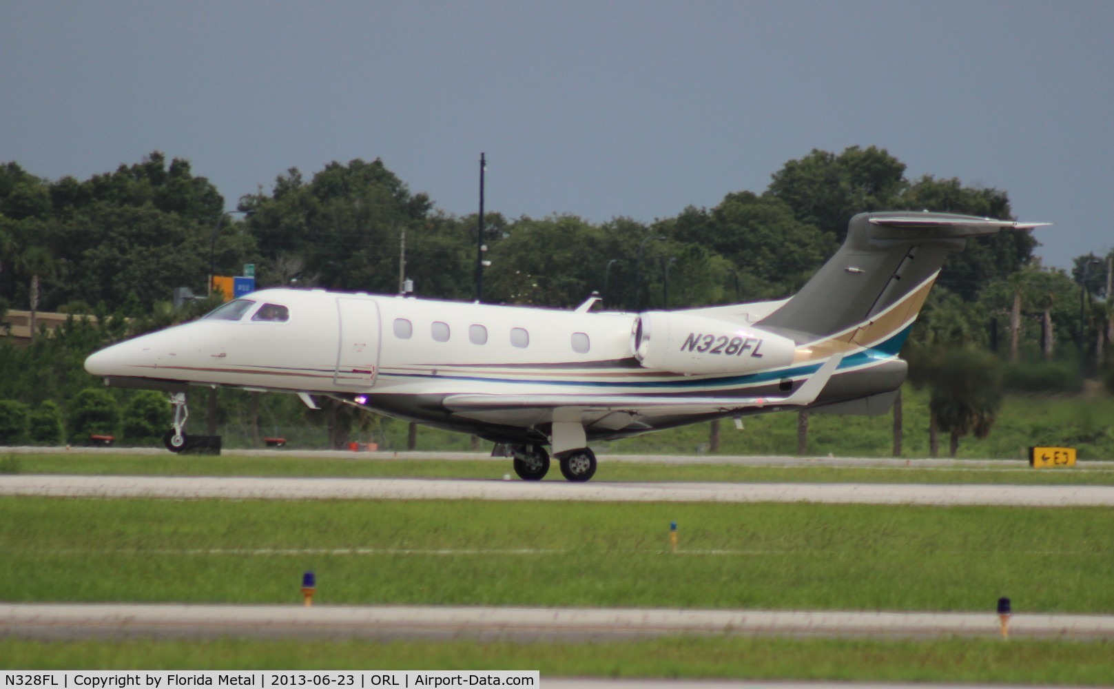 N328FL, 2012 Embraer EMB-505 Phenom 300 C/N 50500097, Phenom 300