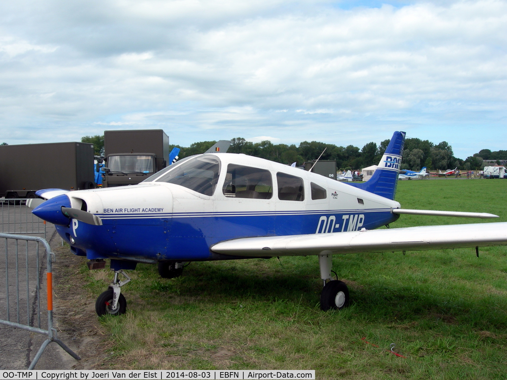 OO-TMP, 2008 Piper PA-28-161 C/N 2842313, Fly-in Koksijde 2014