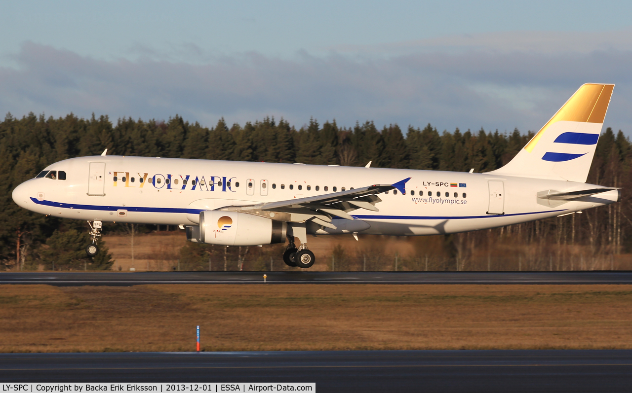 LY-SPC, 1994 Airbus A320-231 C/N 415, Landing on rwy 26 after a flight from Gothenburg Landvetter.