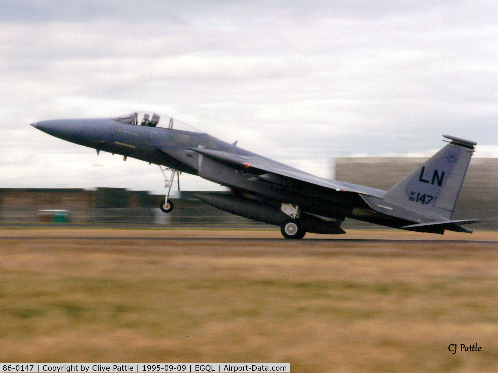 86-0147, 1986 McDonnell Douglas F-15C Eagle C/N 0993/C375, Scanned from print - F-15C Eagle 86-0147/LN of USAF 493FS 48FW from RAF Lakenheath lands at RAF Leuchars for the BoB Airshow Sep '95