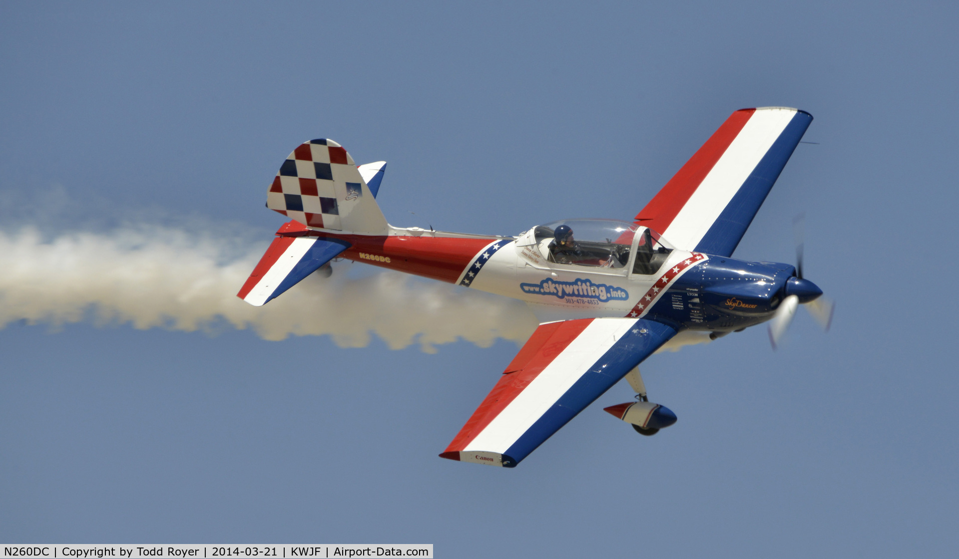 N260DC, 1956 De Havilland Canada DHC-1B-2-S5 Chipmunk Mk2 C/N 180-218, Performing at Fox field