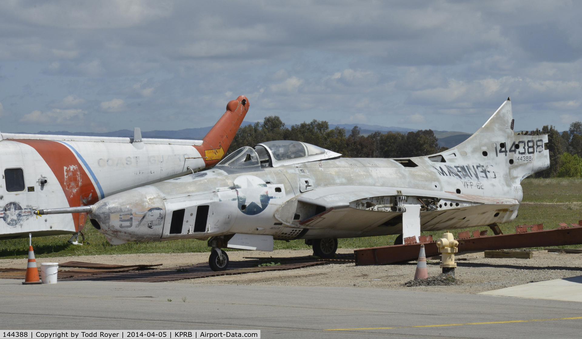 144388, Grumman RF-9J Cougar C/N 72, Awaiting restoration