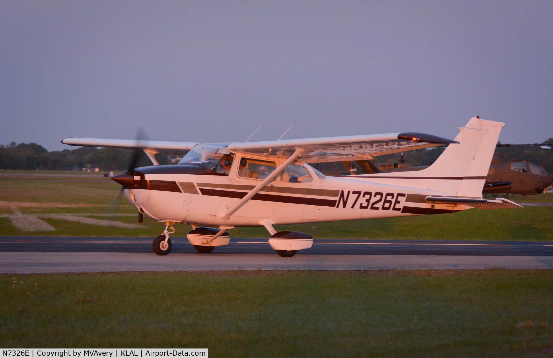 N7326E, 1978 Cessna 172N C/N 17272085, 2014 Sun n Fun