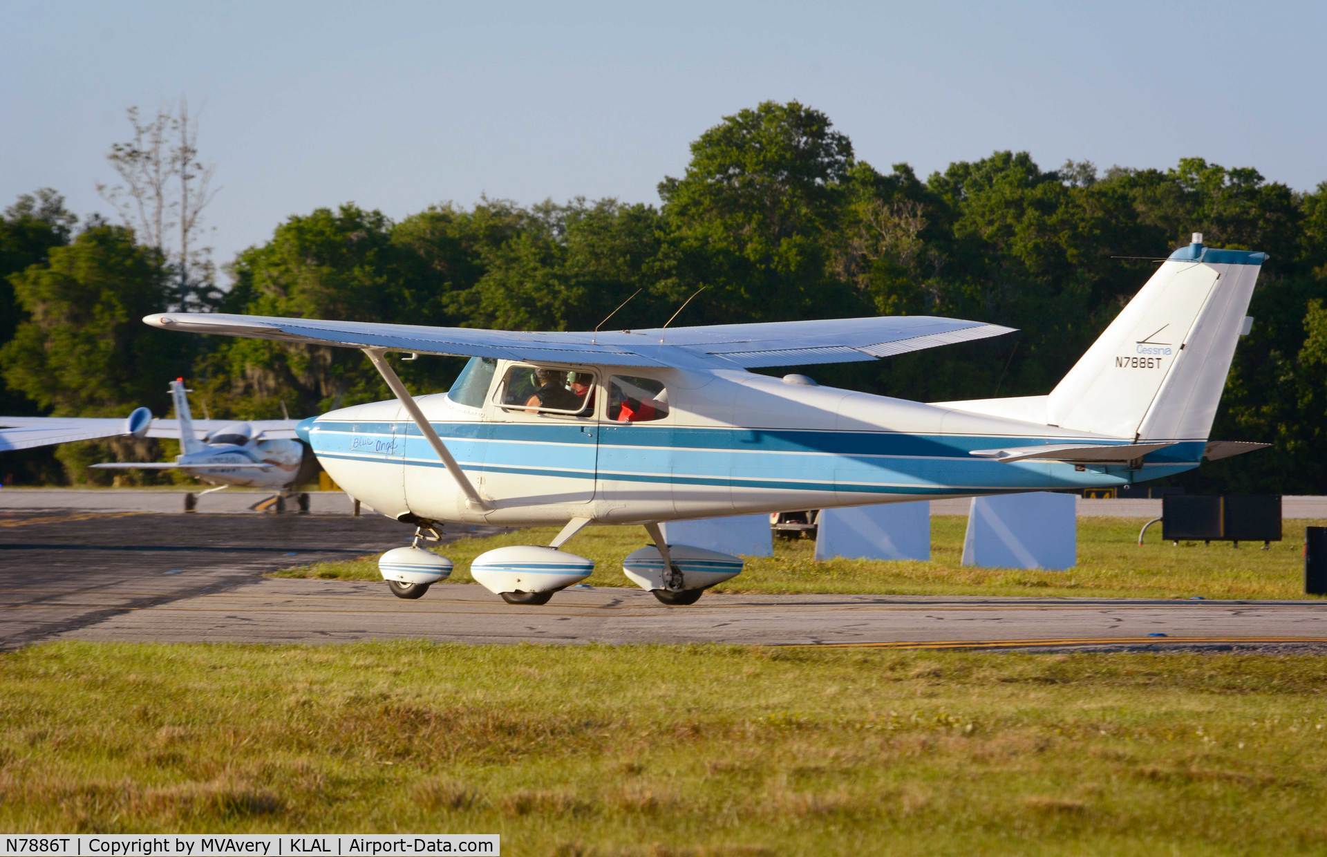 N7886T, 1960 Cessna 172A C/N 47486, 2014 Sun n Fun