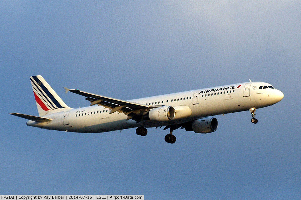 F-GTAI, 2000 Airbus A321-211 C/N 1299, Airbus A321-211 [1299] (Air France) Home~G 15/07/2014. On approach 27L.