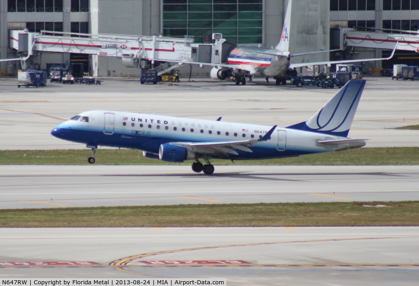 N647RW, 2005 Embraer 170SE (ERJ-170-100SE) C/N 17000067, United Express E170