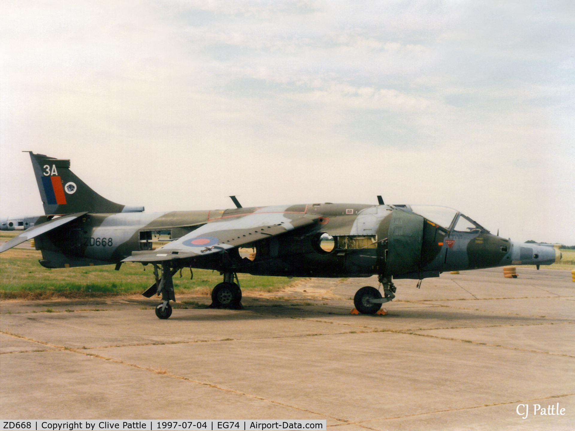 ZD668, 1986 Hawker Siddeley Harrier GR.3 C/N 712229, Displayed at Bruntingthorpe in '97
