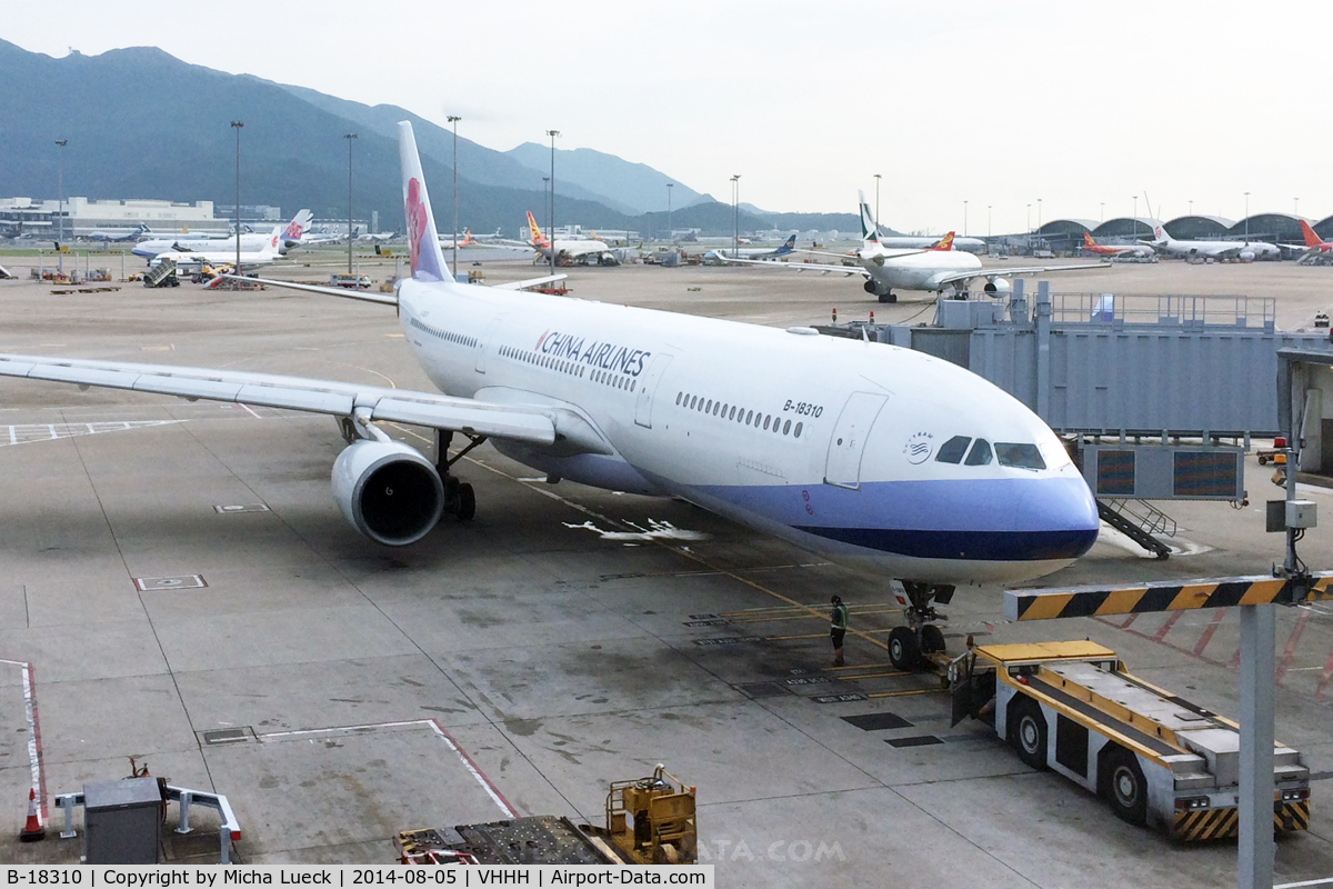B-18310, 2005 Airbus A330-302 C/N 714, At Hong Kong