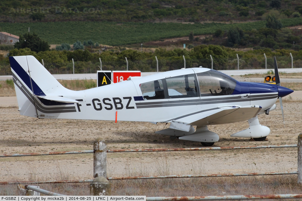 F-GSBZ, Robin DR-400-180 Regent C/N 2362, Parked. Crashed in Saumur (0k)