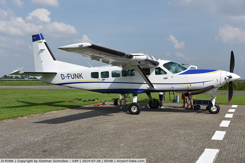 D-FUNK, 2007 Cessna 208 Caravan I C/N 20800407, Cessna 208