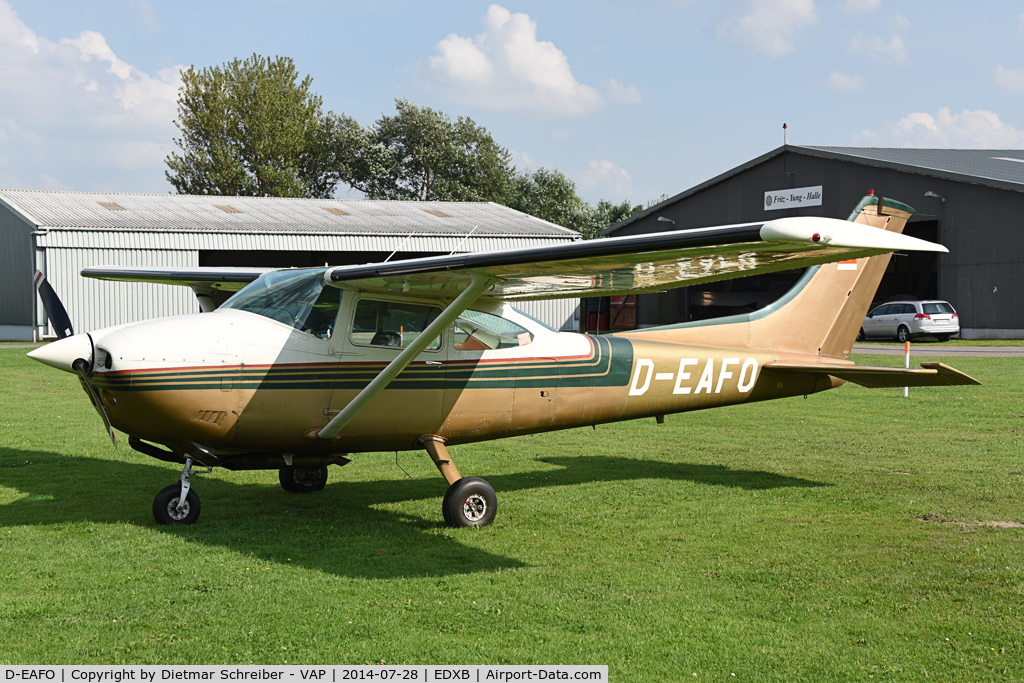 D-EAFO, Cessna 182Q Skylane C/N 18267187, Cessna 182