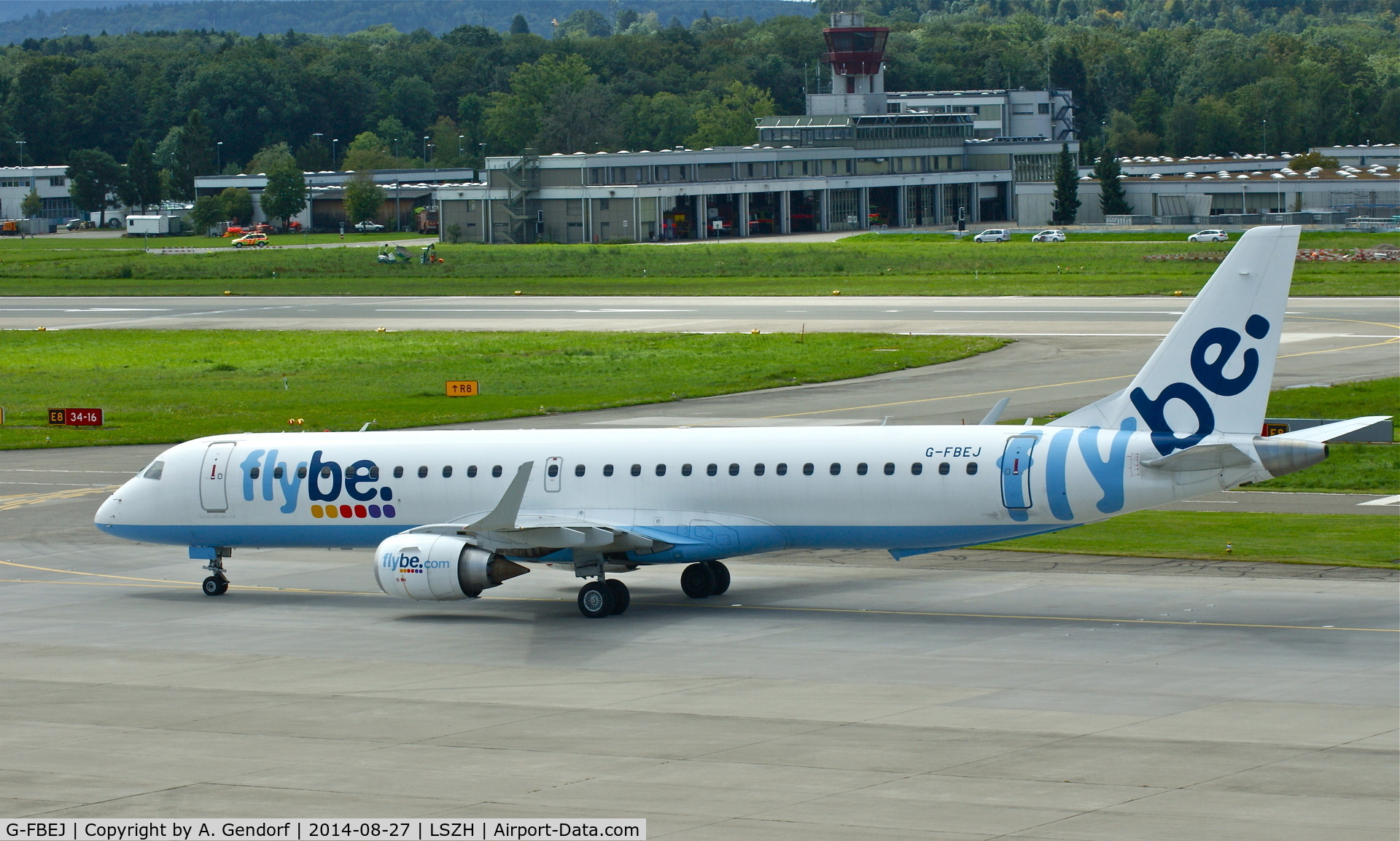 G-FBEJ, 2007 Embraer 195LR (ERJ-190-200LR) C/N 19000155, Helvetic (Flybe cs.), since 2014-07-01 is this jet leased from Flybe, seen here at it's new homebase Zürich-Kloten(LSZH)