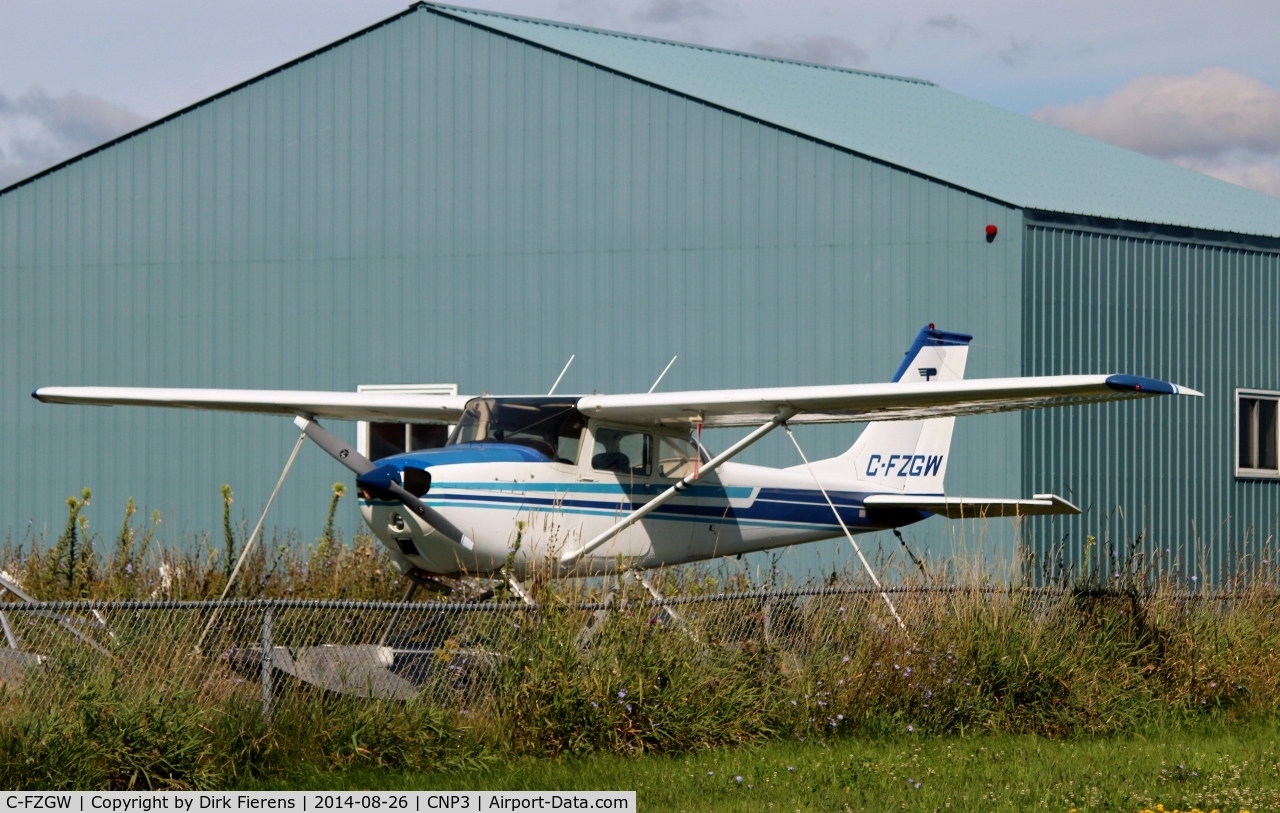 C-FZGW, 1970 Cessna 172L C/N 17259411, Parked at the airport.