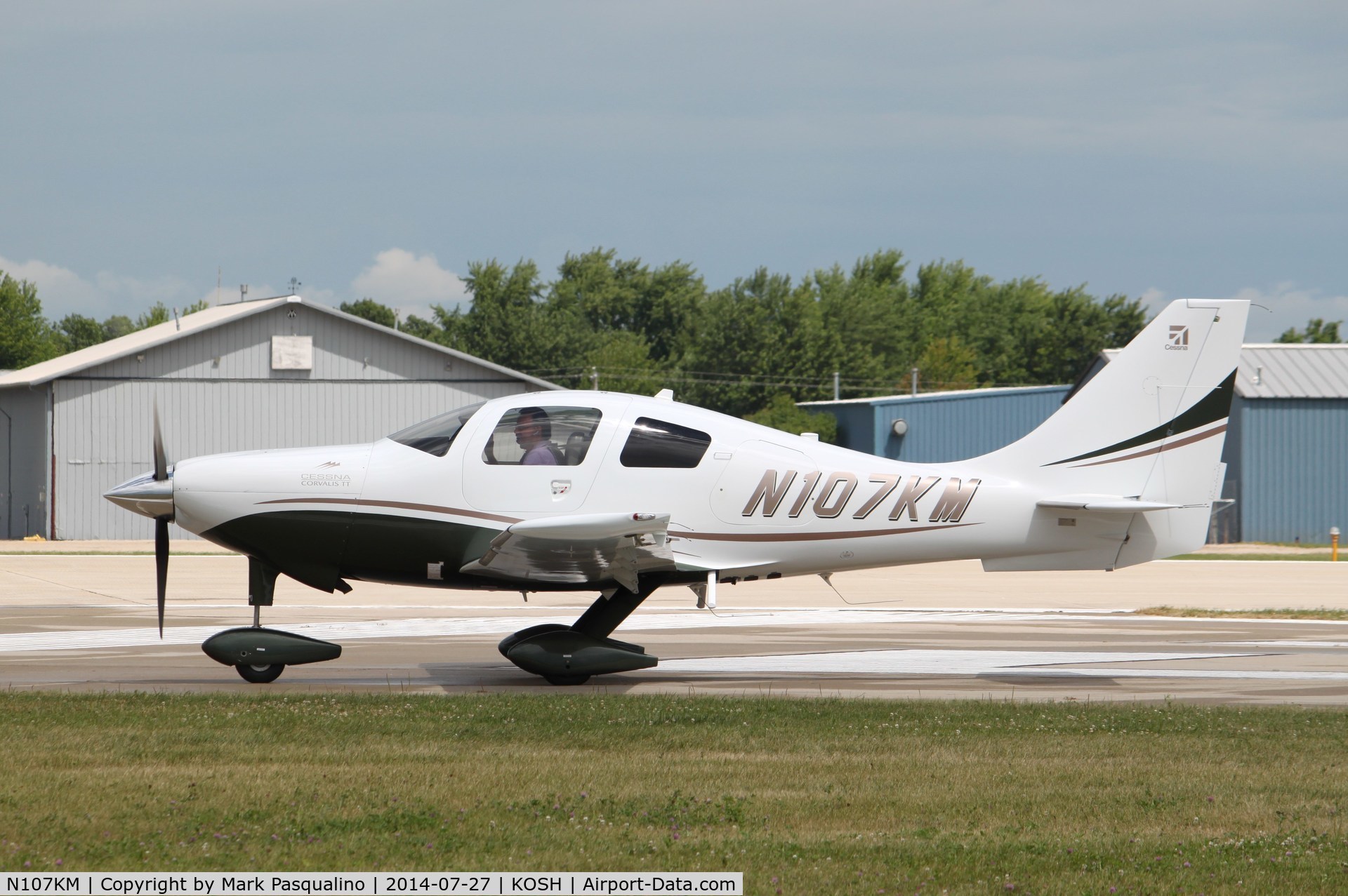N107KM, Cessna LC41-550FG C/N 411131, Cessna LC41-550FG