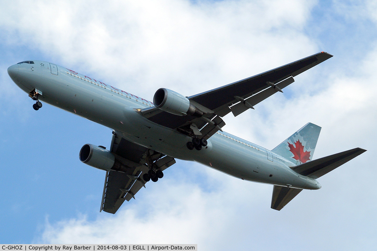 C-GHOZ, 1989 Boeing 767-375 C/N 24087, Boeing 767-375ER [24087] (Air Canada) Home~G 03/08/2014. On approach 27R.