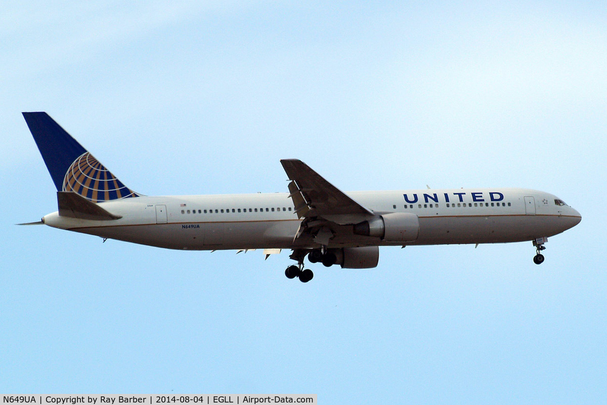 N649UA, 1992 Boeing 767-322 C/N 25286, Boeing 767-322ER [25286] (United Airlines) Home~G 04/08/2014. On approach 27L.