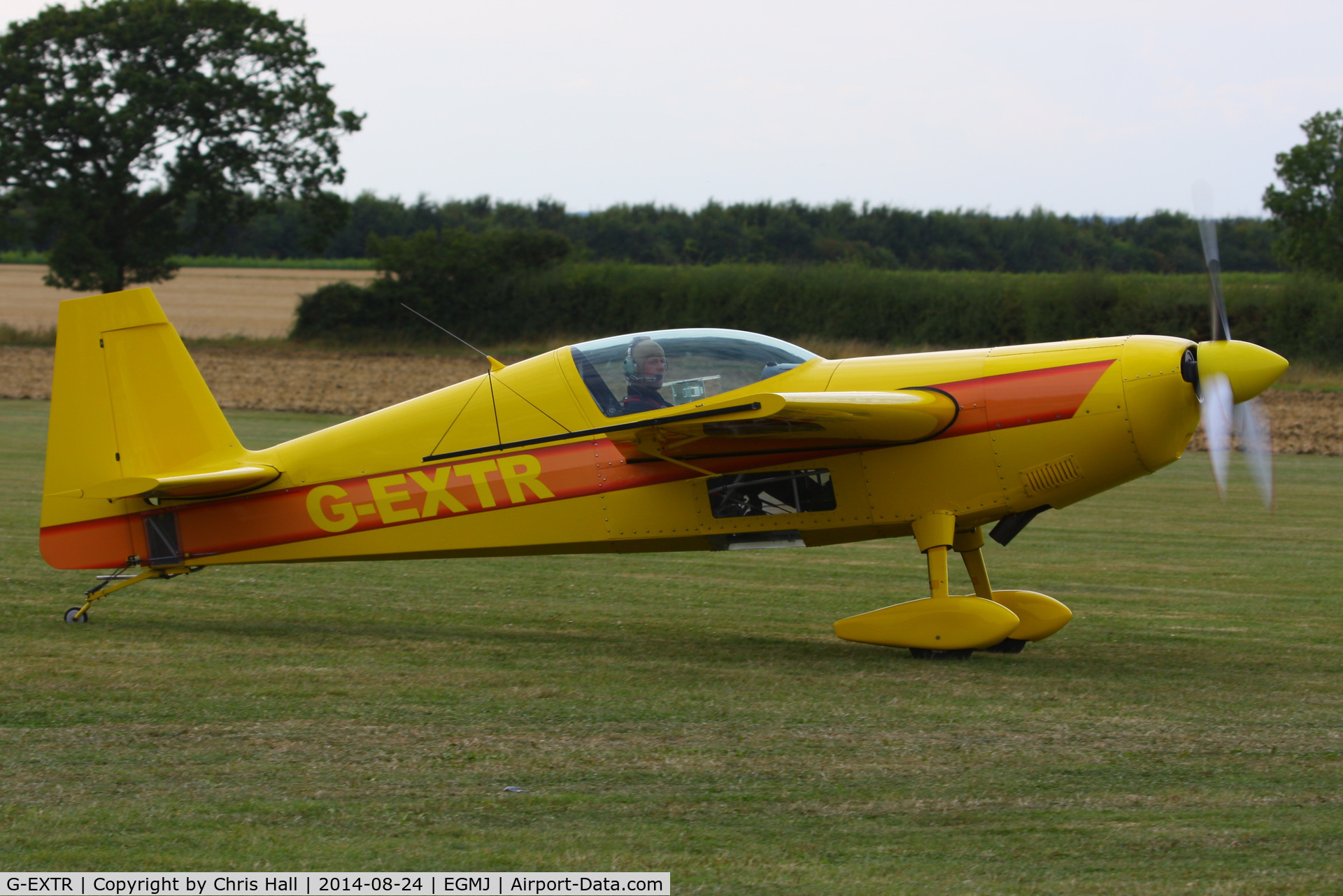 G-EXTR, 1990 Extra EA-260 C/N 004, at the Little Gransden Airshow 2014