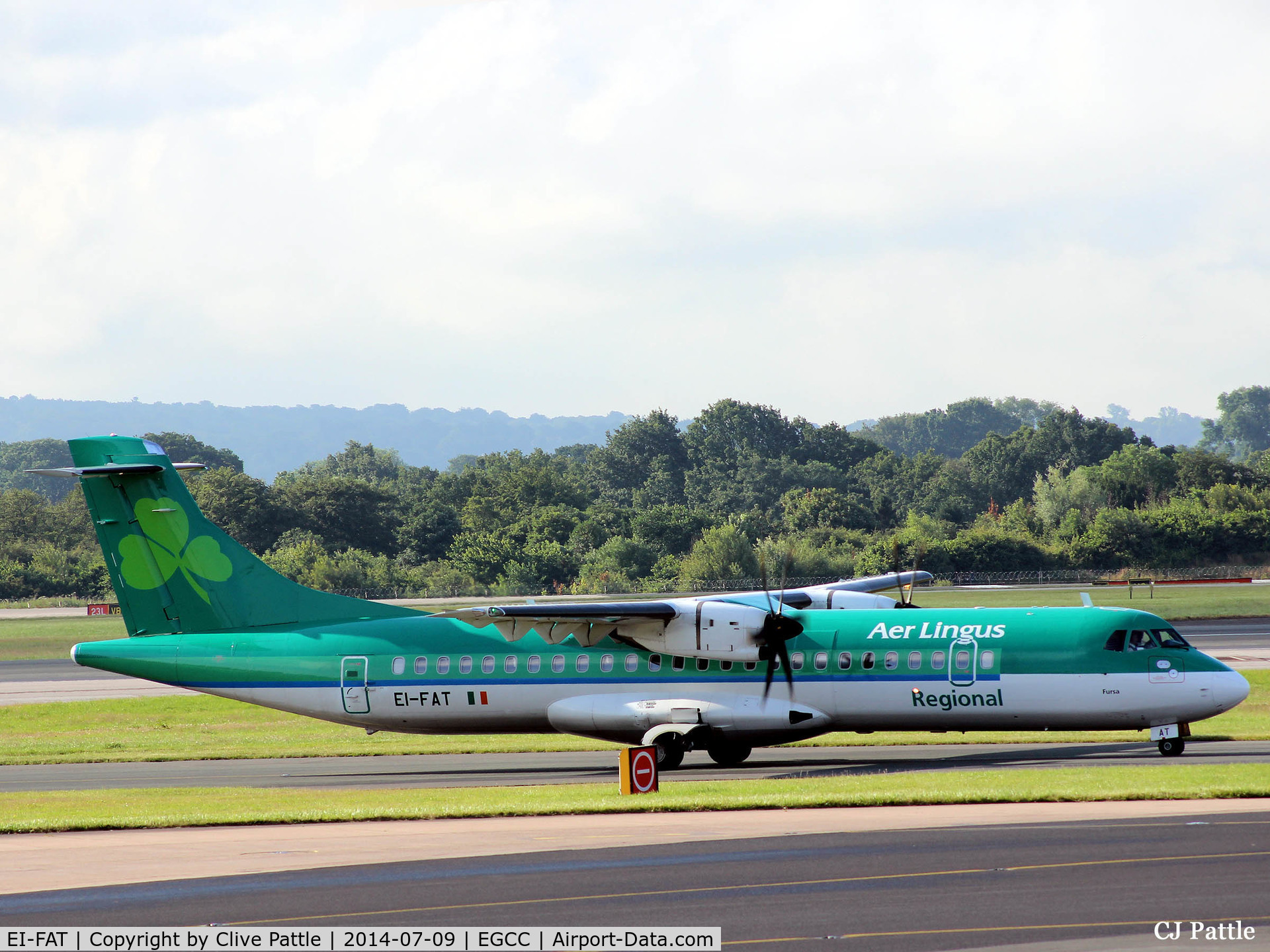 EI-FAT, 2013 ATR 72-600 (72-212A) C/N 1097, Manchester arrival