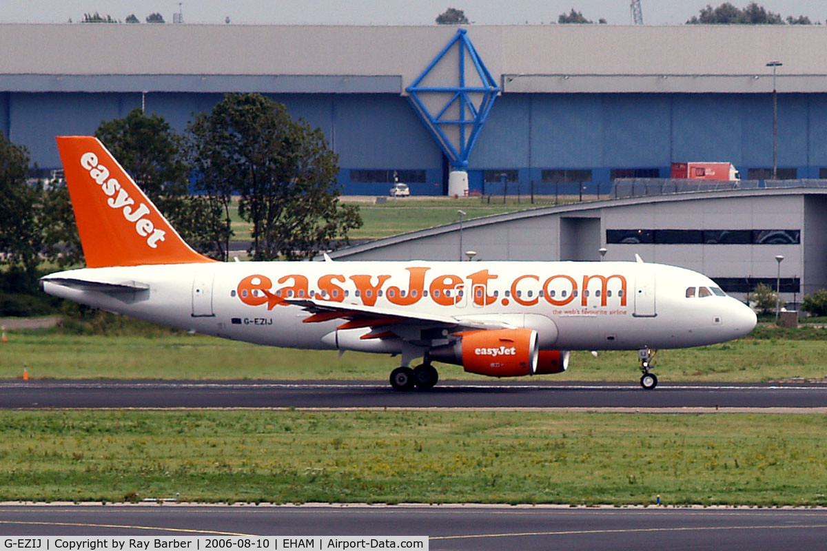 G-EZIJ, 2005 Airbus A319-111 C/N 2477, Airbus A319-111 [2477] (EasyJet) Amsterdam-Schiphol~PH 10/08/2006