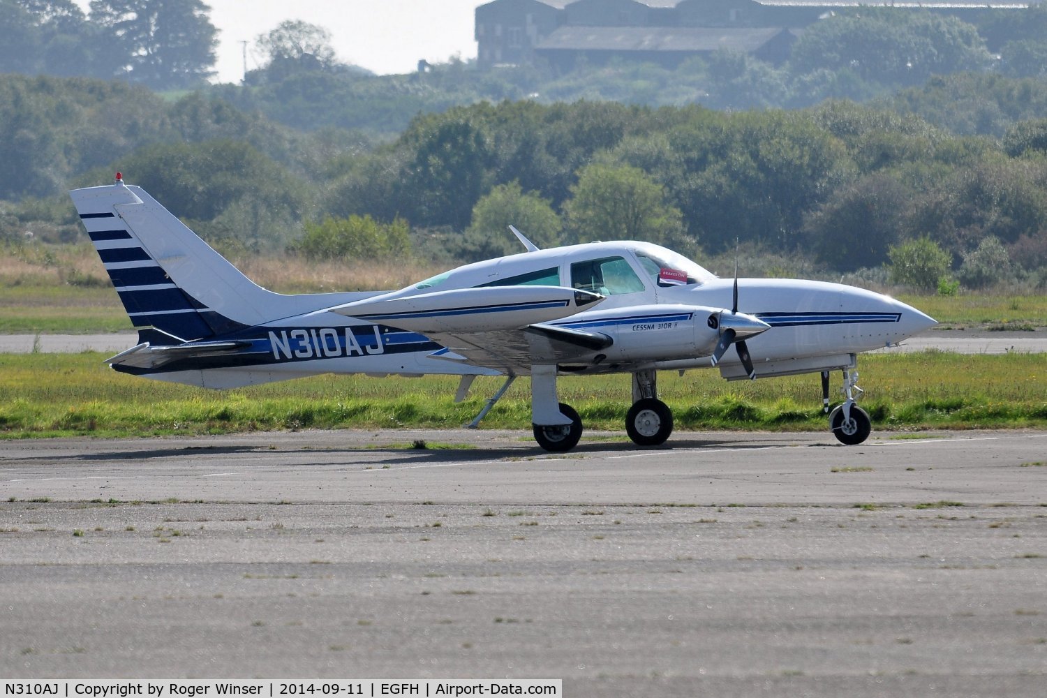 N310AJ, 1980 Cessna 310R C/N 310R-1606, Visiting 310R. Previously registered G-BIFA and N36868.
