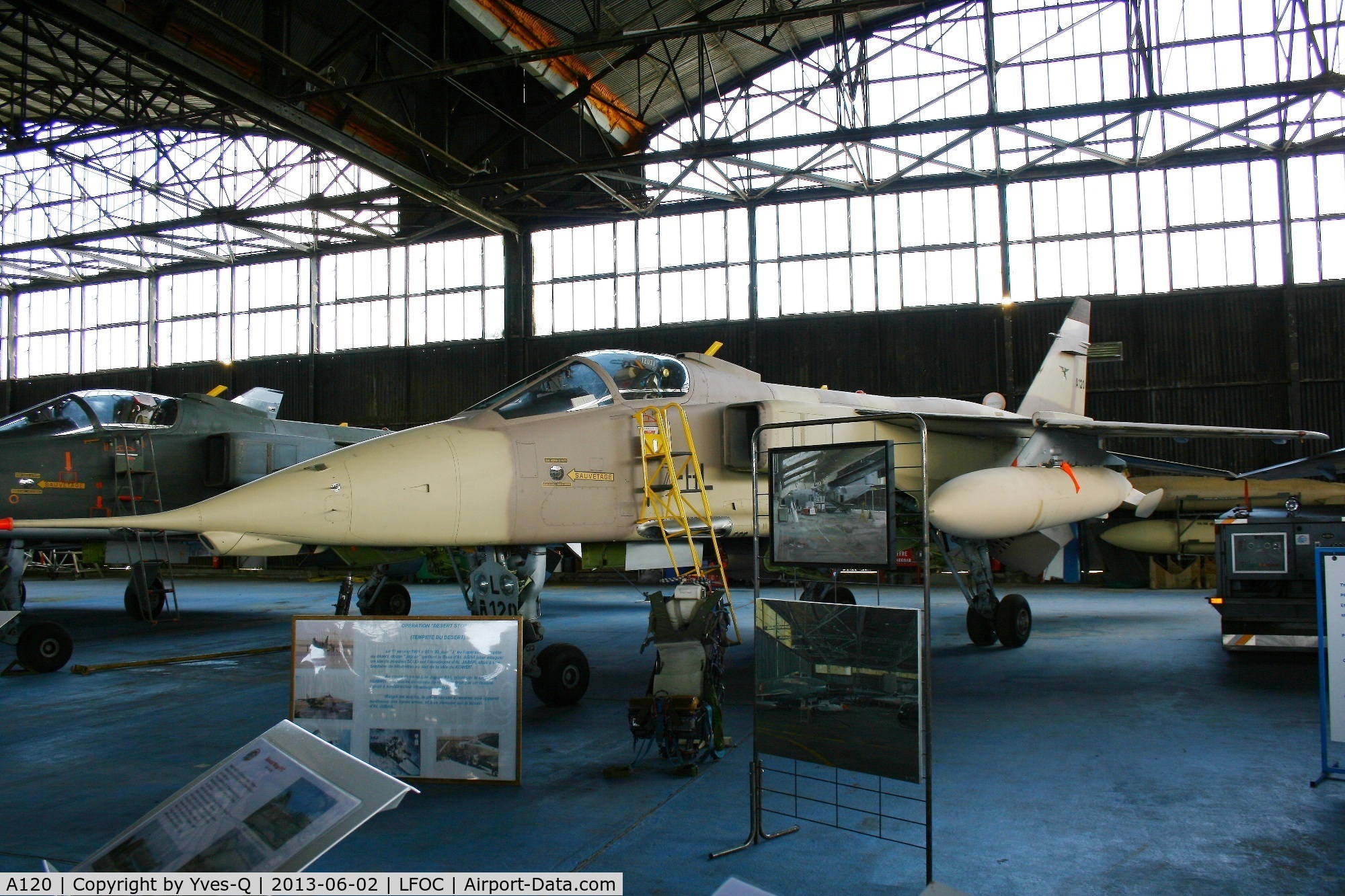 A120, Sepecat Jaguar A C/N A120, Sepecat Jaguar A, Canopée Museum Châteaudun Air Base 279 (LFOC)