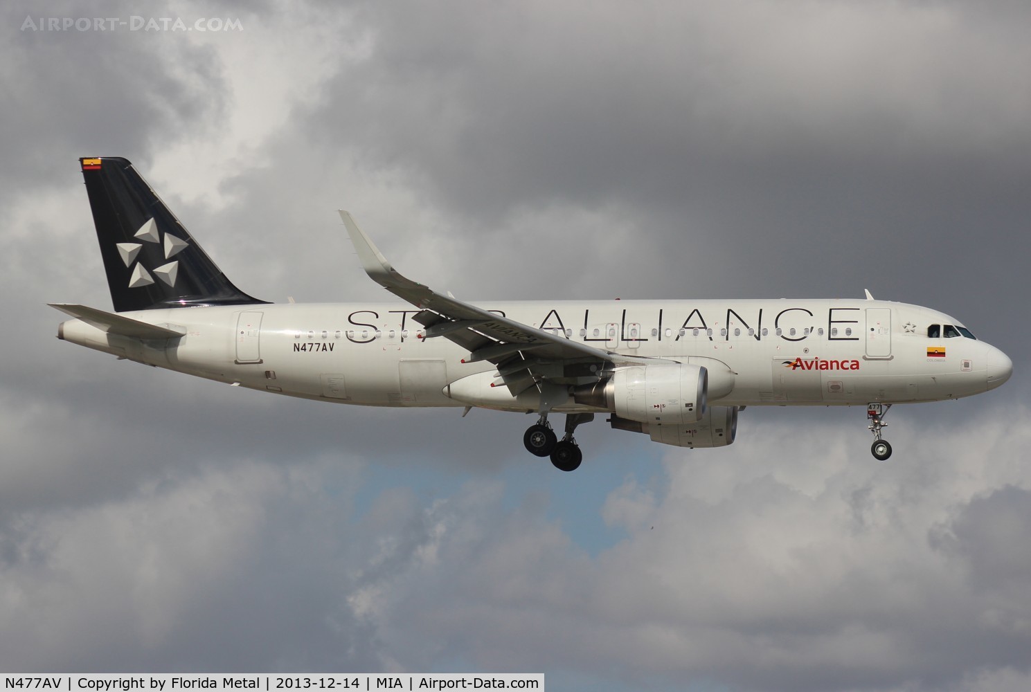 N477AV, 2013 Airbus A320-214 C/N 5477, Avianca Star Alliance A320