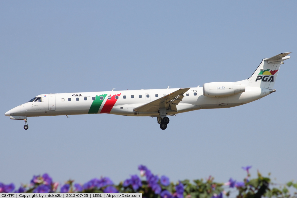 CS-TPI, 1997 Embraer EMB-145EP (ERJ-145EP) C/N 145031, Landing