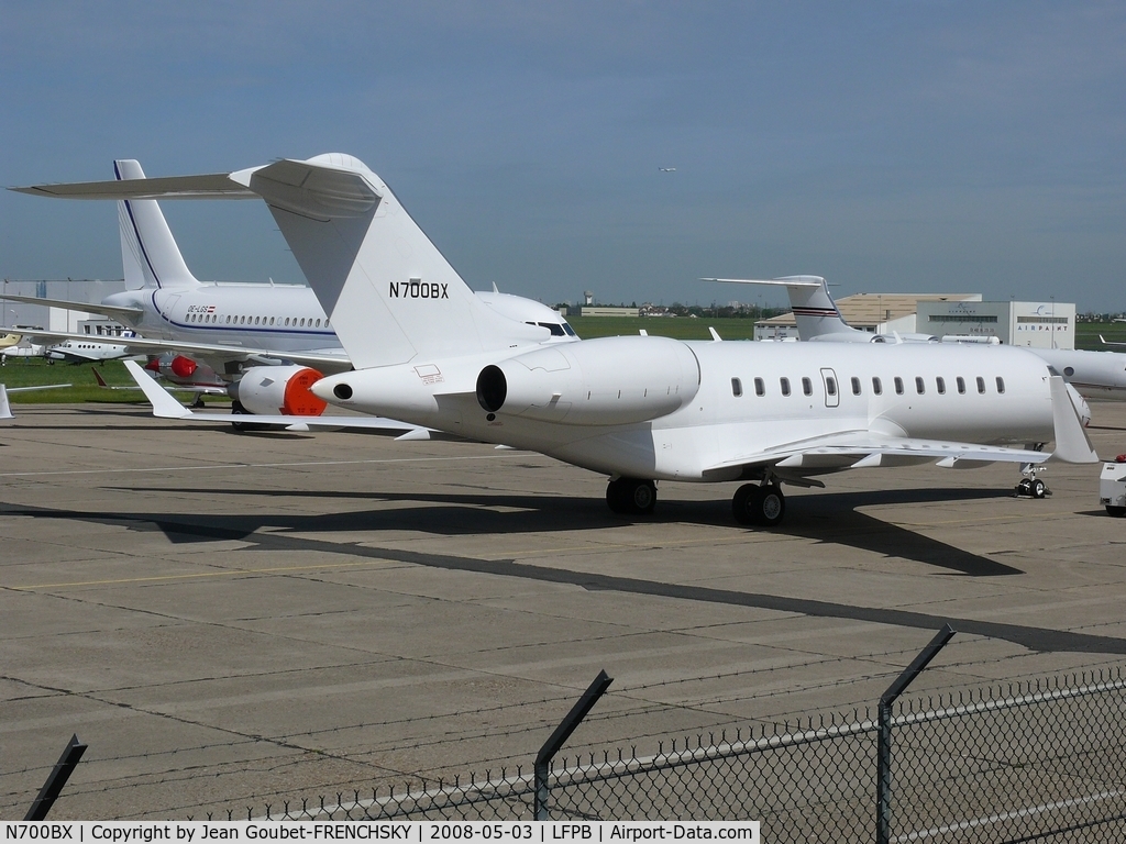 N700BX, 2000 Bombardier BD-700-1A10 Global Express C/N 9068, Wilmington Trust Co Trustee Wilmington DE